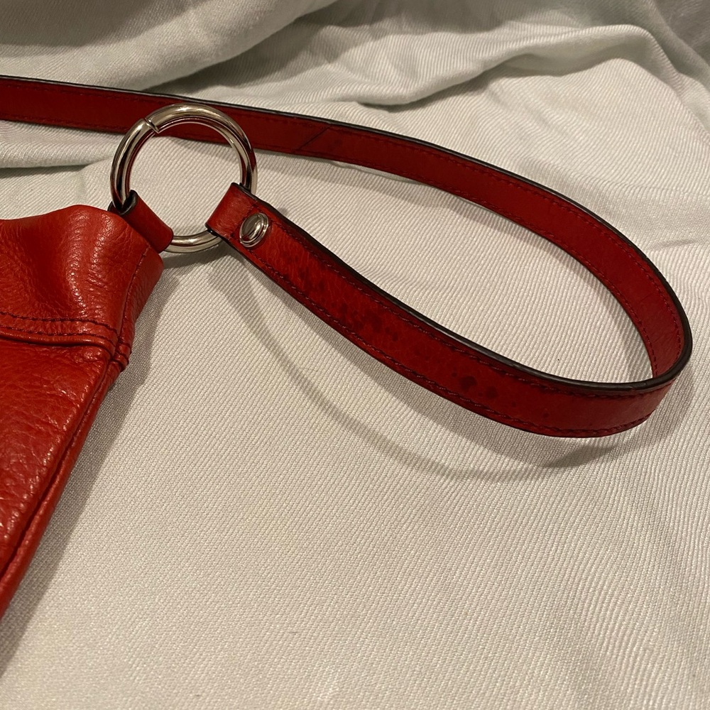 B. Makowsky Red Leather Shoulder/Crossbody Bag - Picture 11 of 13
